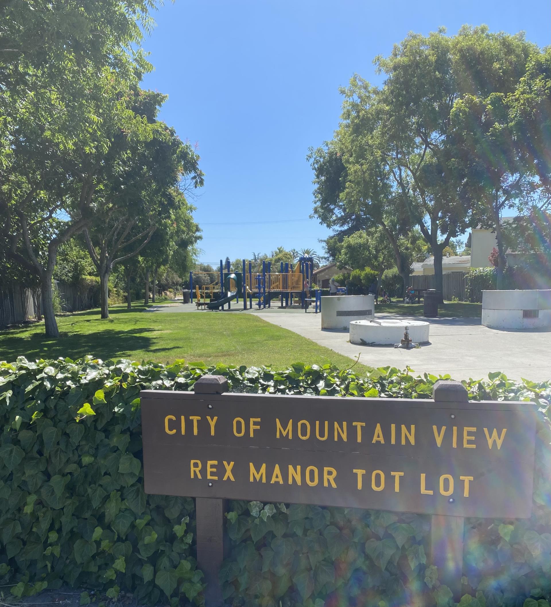 Rex Manor
